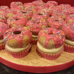 Jelly Donut Cupcakes 