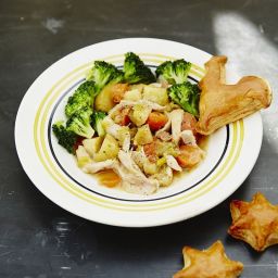 Jools’ simple chicken & veg stew