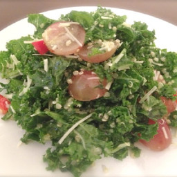 Kale and Quinoa Salad with Lemon Vinaigrette