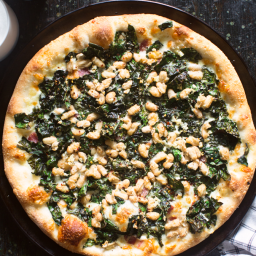 kale-and-white-bean-pizza-2185933.png