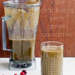 kale-cranberry-pear-green-smoothie-1894979.png