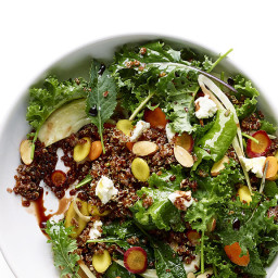 kale-salad-with-red-quinoa-fennel-and-carrots-1921512.jpg