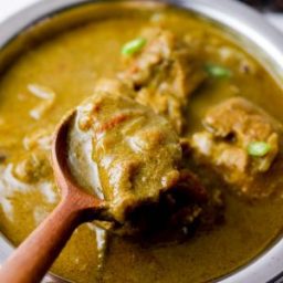 Karnataka style koli saaru / kozhi saaru, Chicken curry recipe