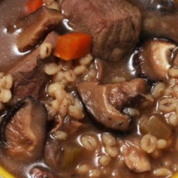 Kelly's Slow Cooker Beef, Mushroom, and Barley Soup Recipe