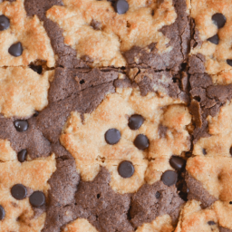 Keto Brookies - Low Carb brownies and cookies all in one!