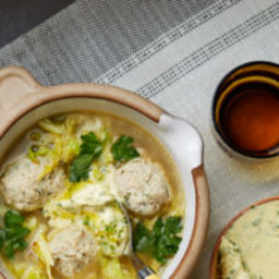 Keto cabbage soup with chicken quenelles