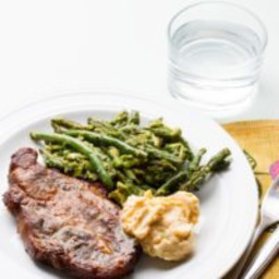 Keto chops with green beans and avocado
