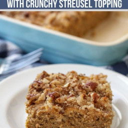 Keto Pumpkin Cake with a Crunchy Streusel Topping