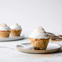 Keto Pumpkin Spice Cupcakes with Marshmallow Frosting 