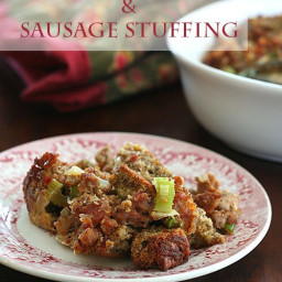 Keto Spicy Sausage and Cheddar Stuffing