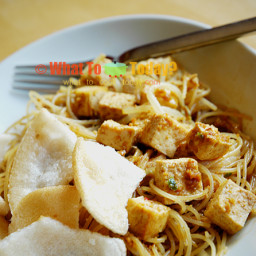 KETOPRAK / VERMICELLI NOODLES WITH TOFU AND PEANUT SAUCE (2 servings)