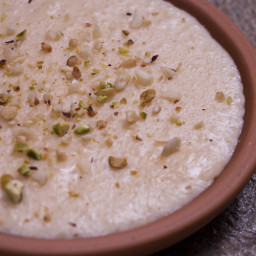 Kheer (Pakistani Rice Pudding)