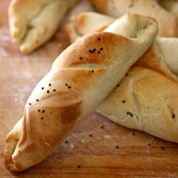 khobz-talian-tunisian-italian-bread-2313108.jpg