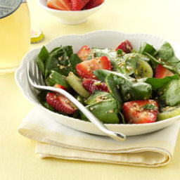 Kiwi-Strawberry Spinach Salad Recipe