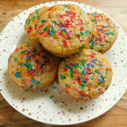 Kodiak sprinkle muffins
