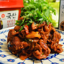 Korean Spicy Pork (제육볶음 Jeyuk bokkeum)