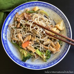 Korean Style Sweet Potato Noodles with chicken and vegetables