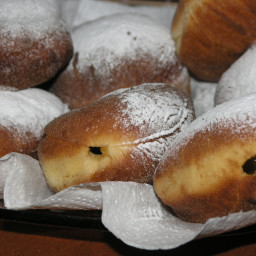 Krafne (Croatian doughnuts) 