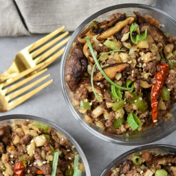 Kung Pao Beef & Cauliflower Rice Bowls {Meal Prep Lunch}
