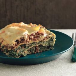 lasagne-bolognese-with-spinach-306922.jpg