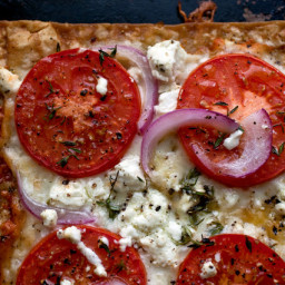 Lavash Pizza With Tomatoes, Mozzarella and Goat Cheese