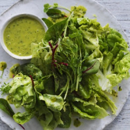 Leaf salad with parsley vinaigrette