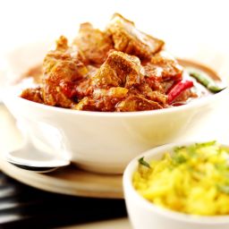 Learn How to Make Madras Lamb Curry With This Recipe