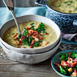 leek-and-butter-bean-soup-with-crispy-kale-and-bacon-2257958.jpg