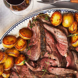 leg-of-lamb-cooked-over-new-potatoes-with-spicy-mint-rum-sauce-2928617.jpg