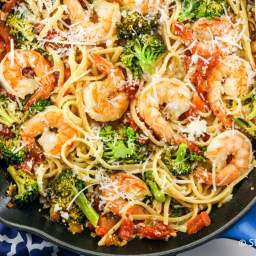 Lemon and Broccoli Pasta with Shrimp