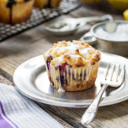 Lemon Blueberry Muffins with a Lemon Crumble Topping