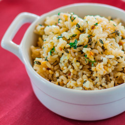 Lemon Brown Rice with Garlic and Thyme