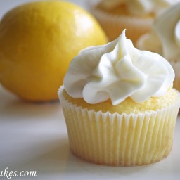 lemon-cream-cheese-frosting-1301394.jpg