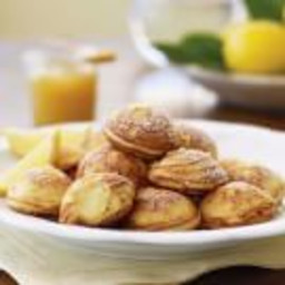 Lemon-Mascarpone Filled Pancakes