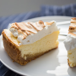 lemon-meringue-cheesecake-2218614.jpg
