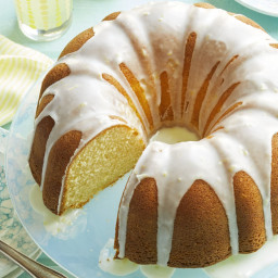 Lemon Pound Cake Is the Perfect Dessert to Make This Weekend
