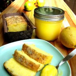 Lemon Pound Cake with Lemon Curd