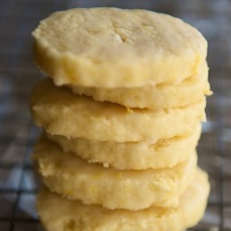 lemon-shortbread-cookies-7db09b.jpg