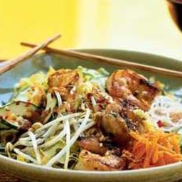 Lemongrass Shrimp over Rice Vermicelli and Vegetables (Bun Tom Nuong Xa)