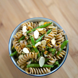 Lemony Pasta with Green Beans & Almonds