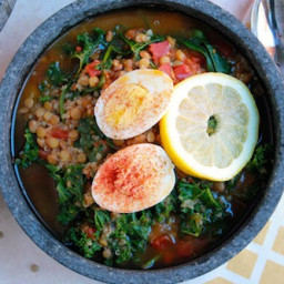 lentil-quinoa-and-kale-soup-2674340.jpg