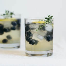 Limoncello Prosecco with Blueberries and Thyme