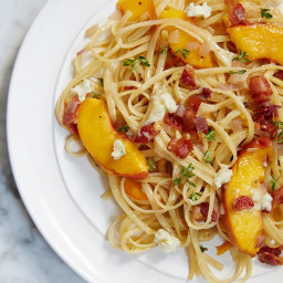 Linguine with Bacon, Peaches and Gorgonzola