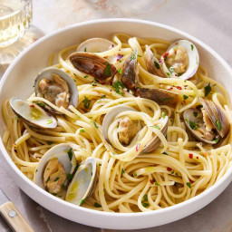 Linguine With Clams Is An Impressive Pasta Dish Ready In Just 30 Minutes