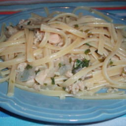 Linguini and white clam sauce.