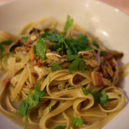 Linguini with Leftover Mussels and Clams