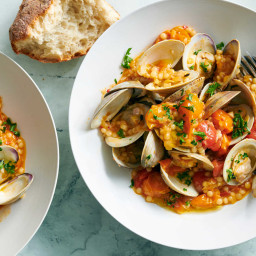Littleneck Clams With Cherry Tomatoes and Pearl Couscous