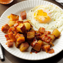 loaded-breakfast-potatoes-2220901.jpg
