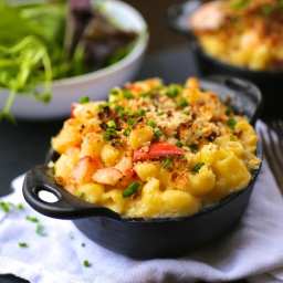 Lobster Mac and Cheese (with Garlic and Lemon Breadcrumbs)