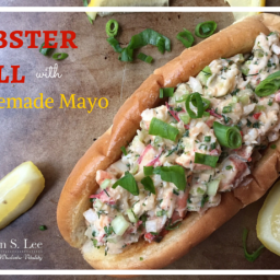 Lobster Roll with Homemade Mayo